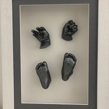 3D casts of baby hands and feet