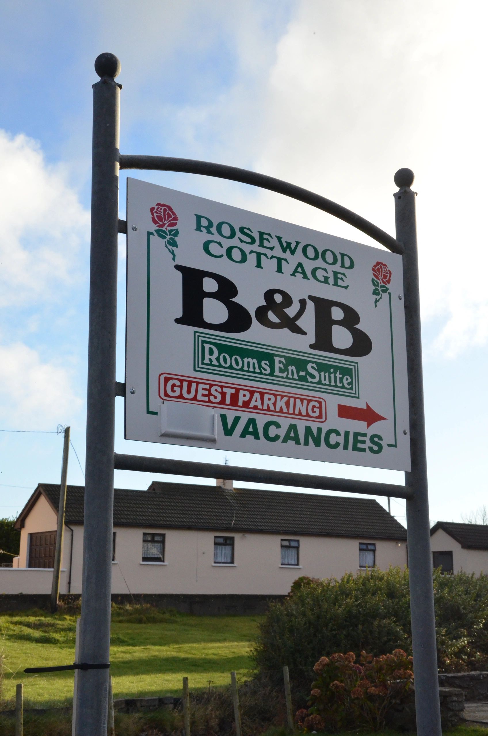 Rosewood Cottage Bed & Breakfast