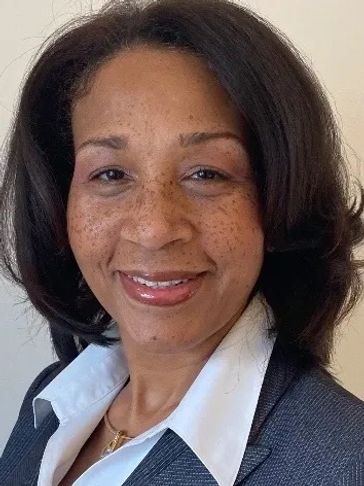 Certified Life Coach Smiling