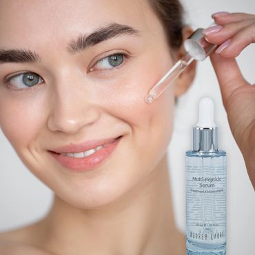 AUDREY LAURE 多肽營養修護精華, MULTI-PEPTIDE SERUM 獨特創新配方,蘊含多種胜肽及維他命,全方位提升肌膚的修護及再生能力,賦活肌膚