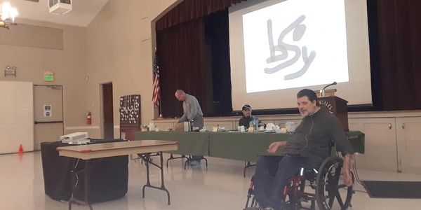 Peter speaking at the Los Angeles Breakfast Club weekly meeting.