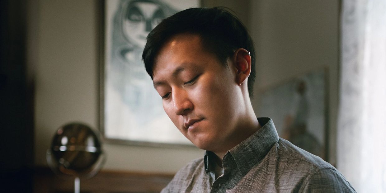 Jay Yoo is a guitarist, composer, and arranger from South Korea now active in Toronto