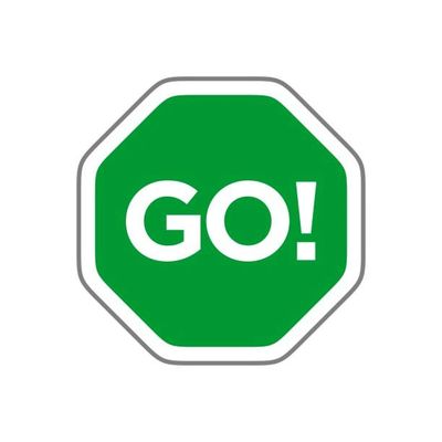 A green sign with the word go in the middle
