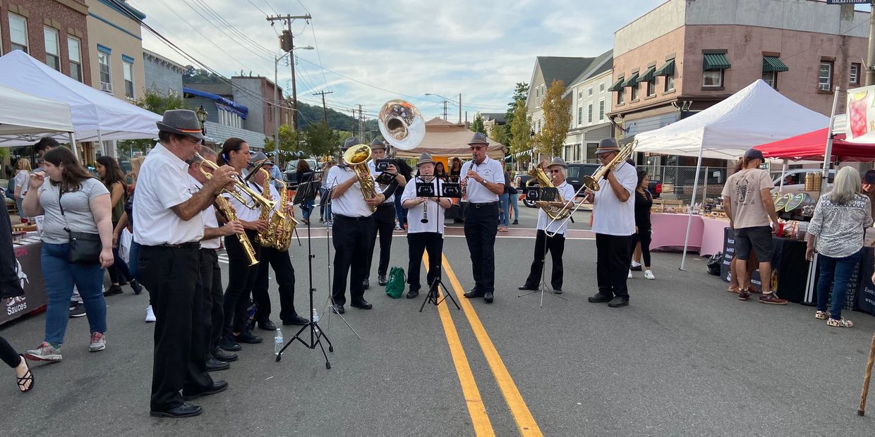 OctoberFest in Hackettstown, NJ
Sponsored by
Hackettstown BID
