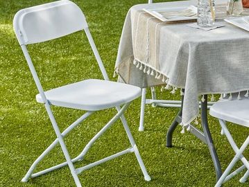 Versatile enough for both casual and high-end events, this chair is a great,