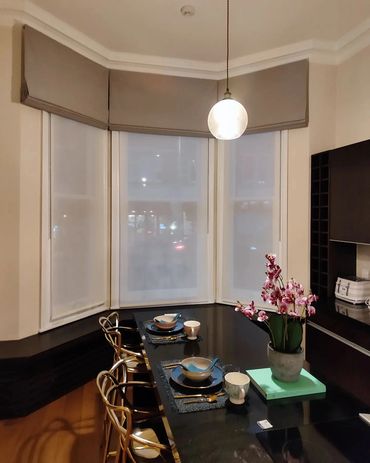 Electric roman blinds