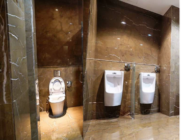 Skenoo Hall Emporium Pluit Restroom