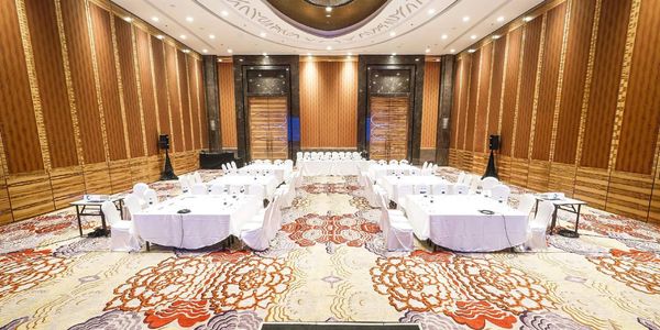 Skenoo Hall Emporium Pluit