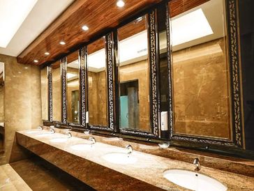 Skenoo Hall Emporium Pluit Restroom