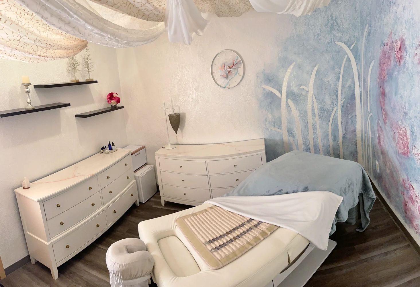 pain relief relaxation best minneapolis Saint Paul artist vocal dancer massage therapy spa NMT