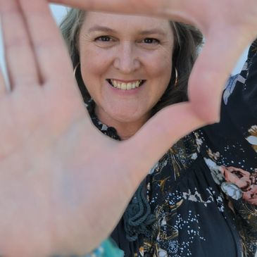 Shelley Host of The Lipoedema Podcast