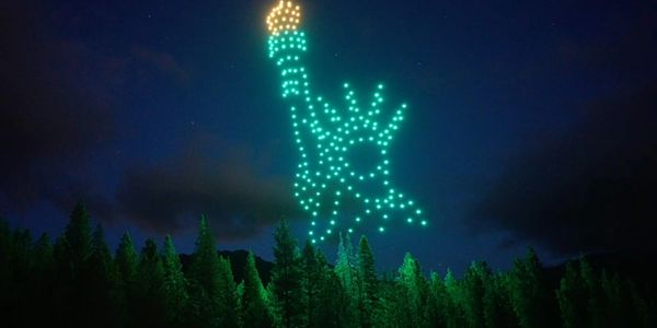 statue of liberty drones