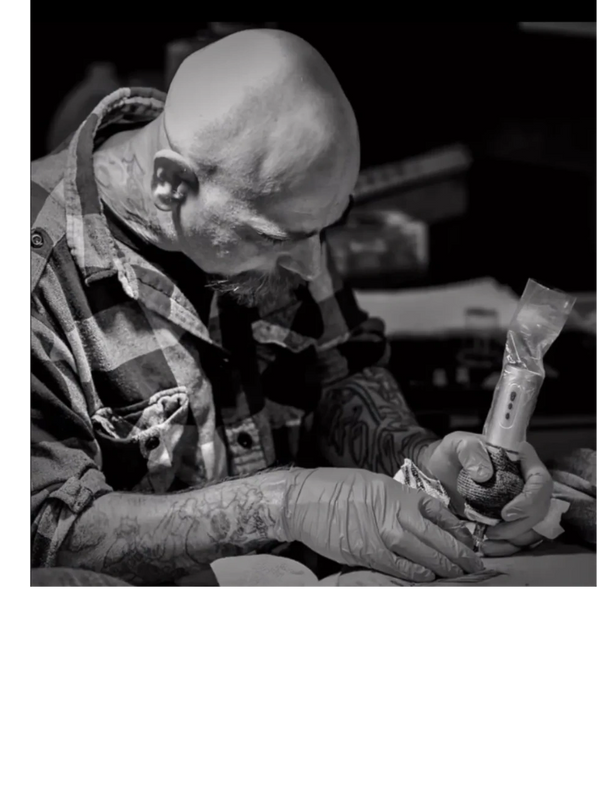 Rob Farnham, tattoo artist