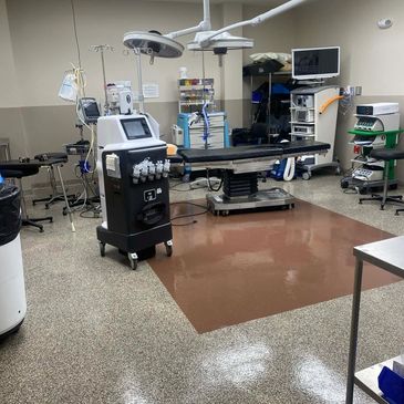 Modern medical operating room with advanced equipment.