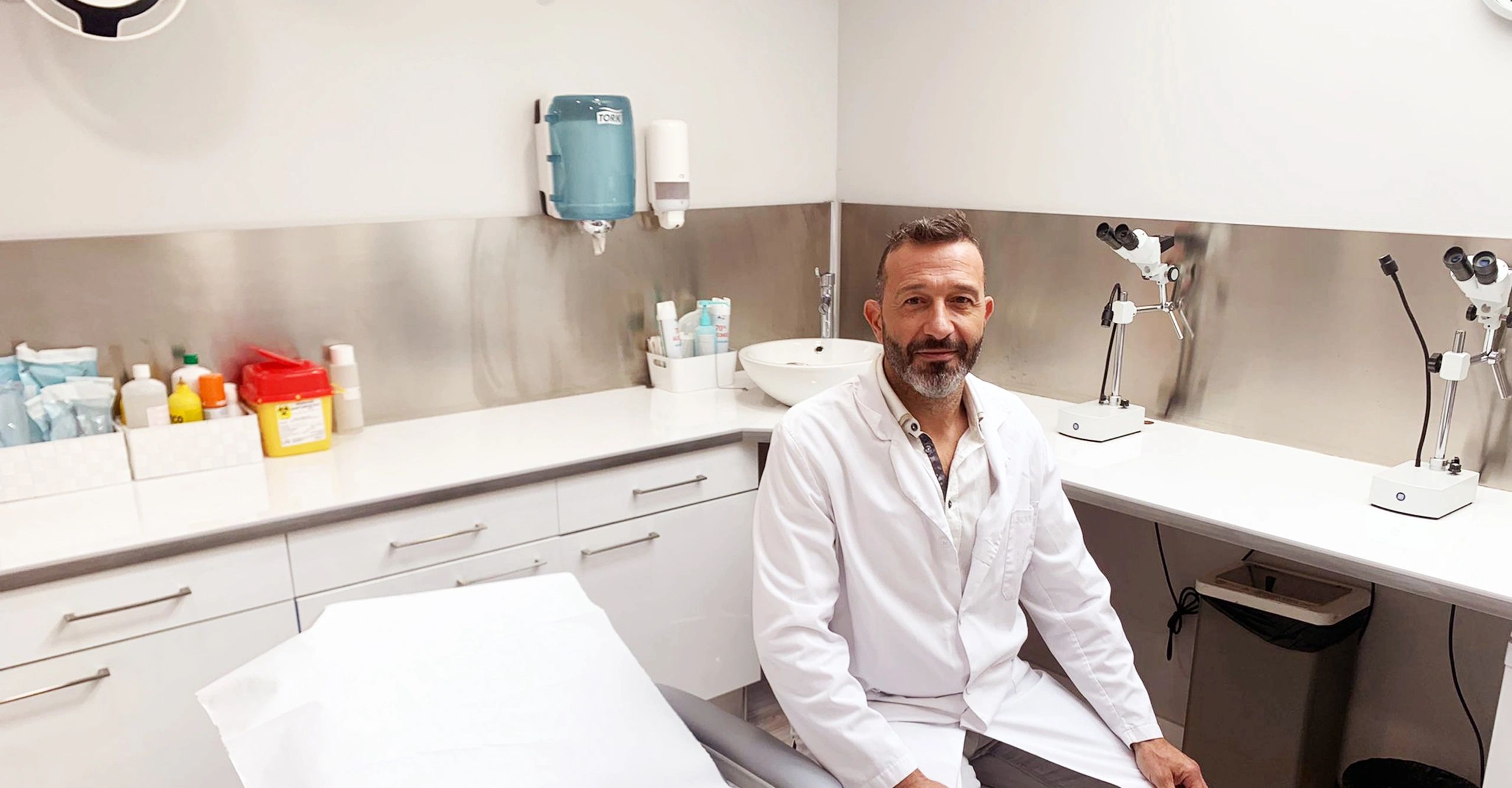 Jaume Espases creador de ULTIMOPASO.ES 
ESPECIALISTA EN ESTETICA REPARADORA MEDIANTE LA TECNICA DEL