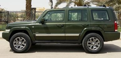 Commander with Wrangler wheels
XK with JK wheels