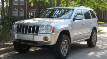 Jeep WK with JK wheels, Grand Cherokee with Wrangler Tires/Wheels