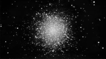 145 light-years in diameter, Resolution: 2560 x 1440, last imaged 2000