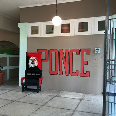 Espacio en la Plaza para tomar la foto del recuerdo.