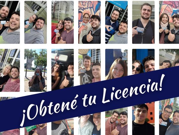 Pizarra con fotos de alumnos que rindieron su licencia de conducir en Córdoba con nuestro servicio