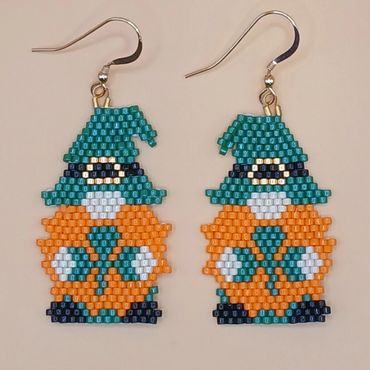 Large gnome with shamrock