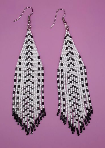 Black and White Fringe