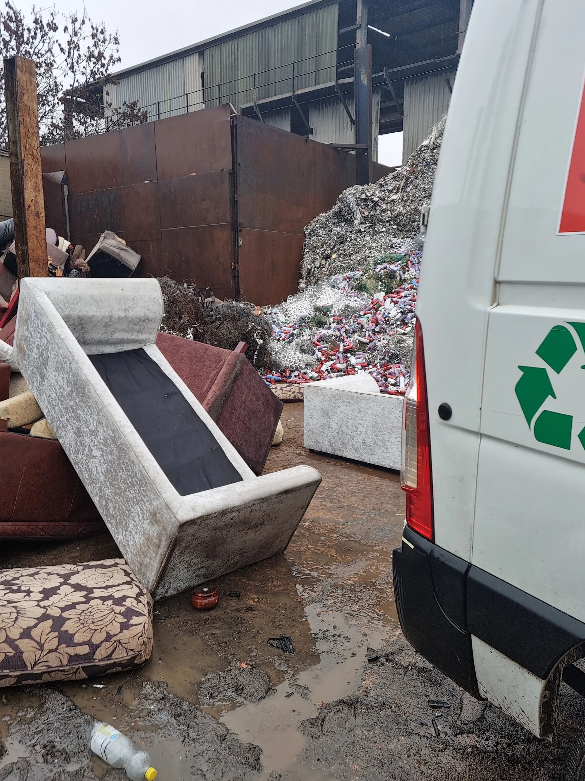 House Clearance Leicester Services include Sofa Disposal