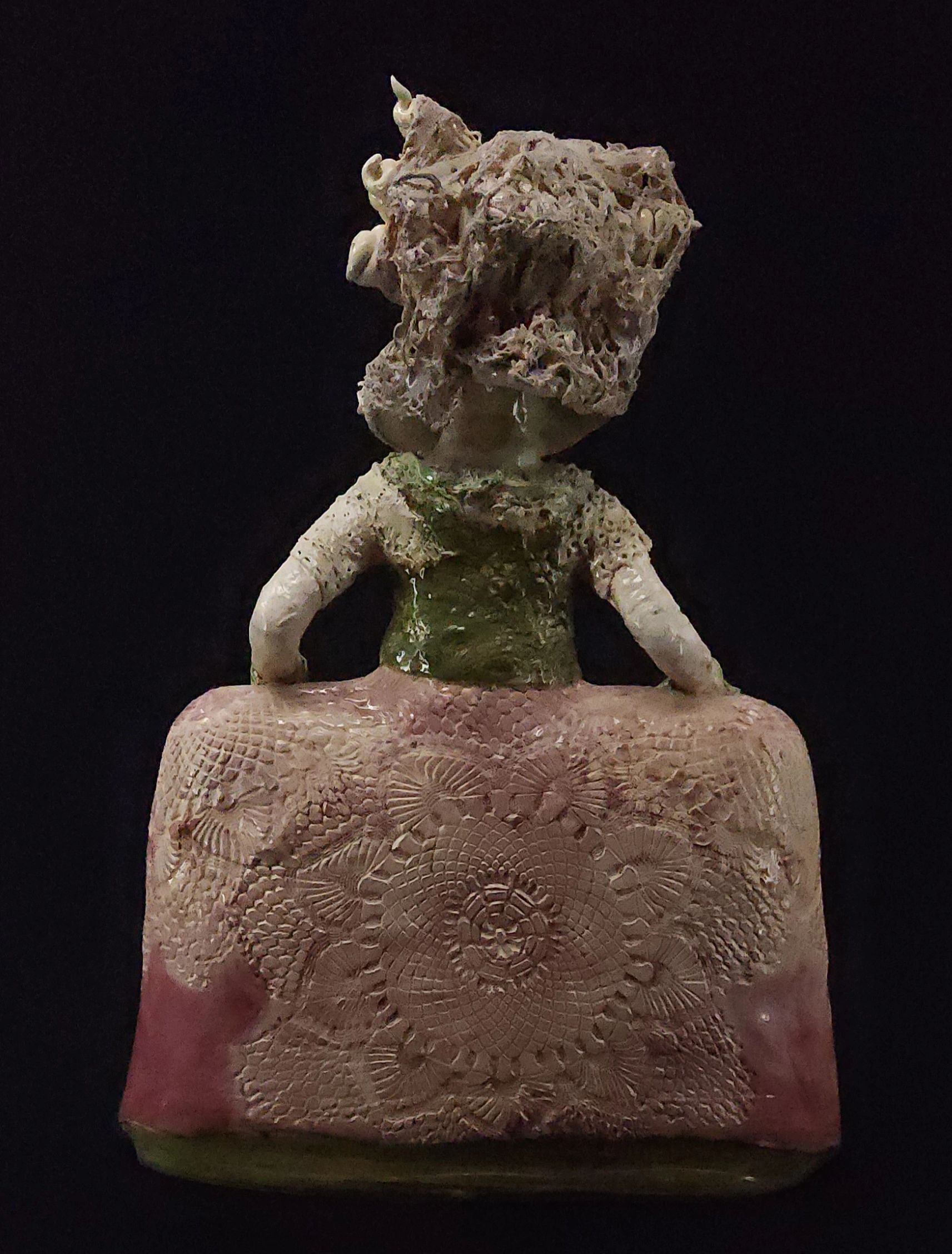 Daphne.
perhaps my most beloved Mantua lady. She embodies the delicat structures but exudes strength