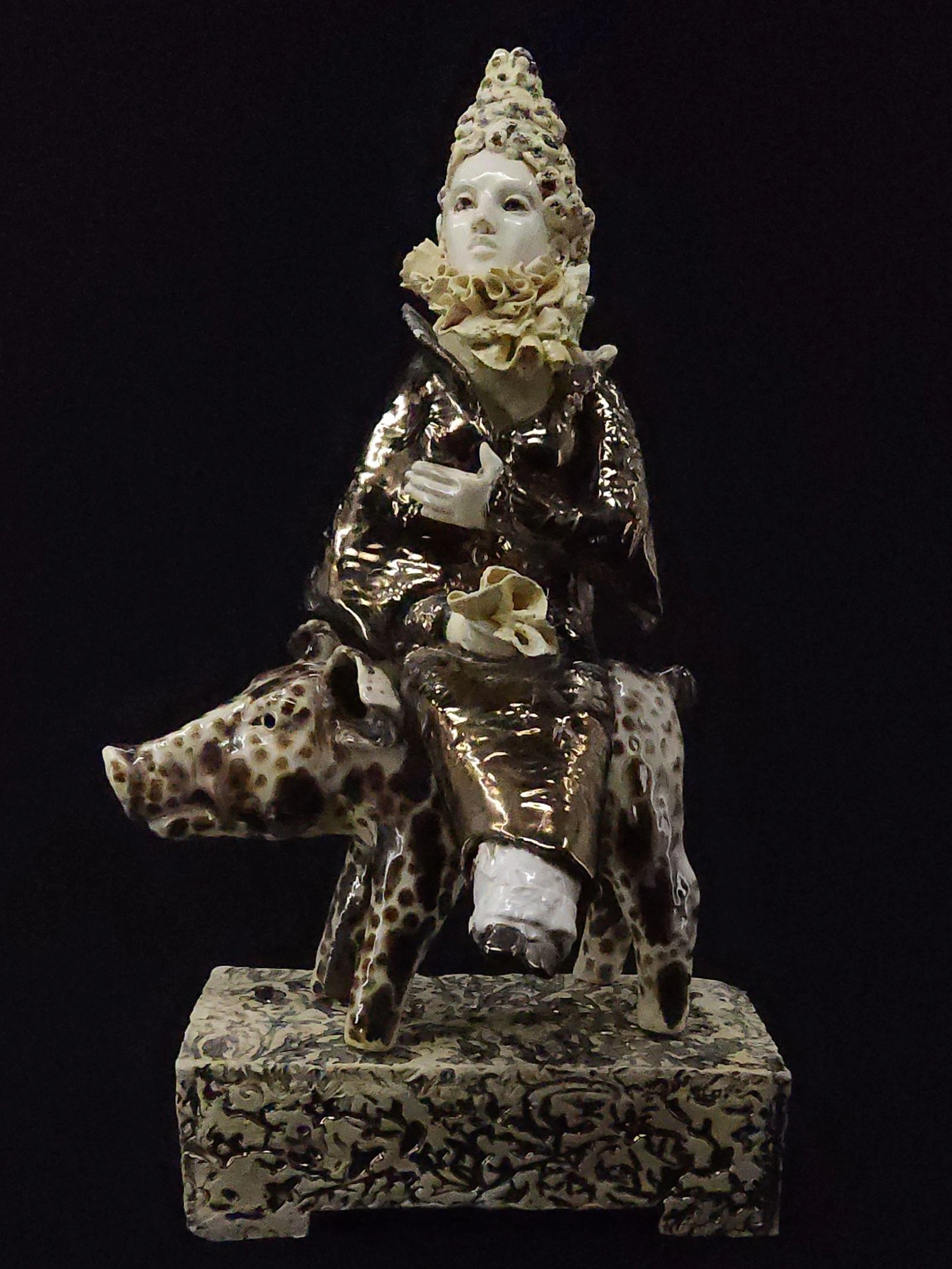 Inanna
Cone 5
lacedraping 'glaze fluxxing', where I lay one glaze ontop of another to creat a new gl