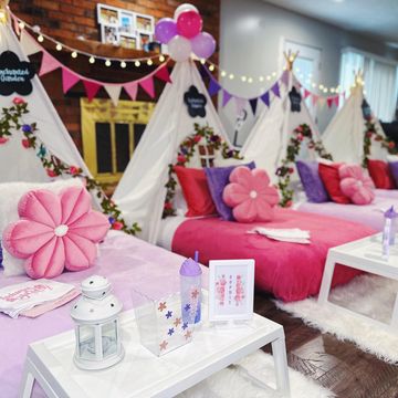 Sleepover Enchanted garden