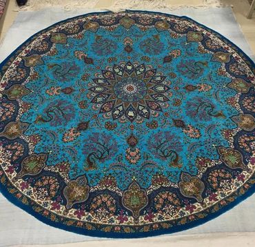 Qom Silk handmade Hand Knotted Rug 200 cms Diameter.