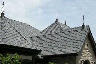 Custom roofing, we install, all major manufacturer's products such as, architectural style shingles, metal roofing, flat roofing, composite roofing systems.