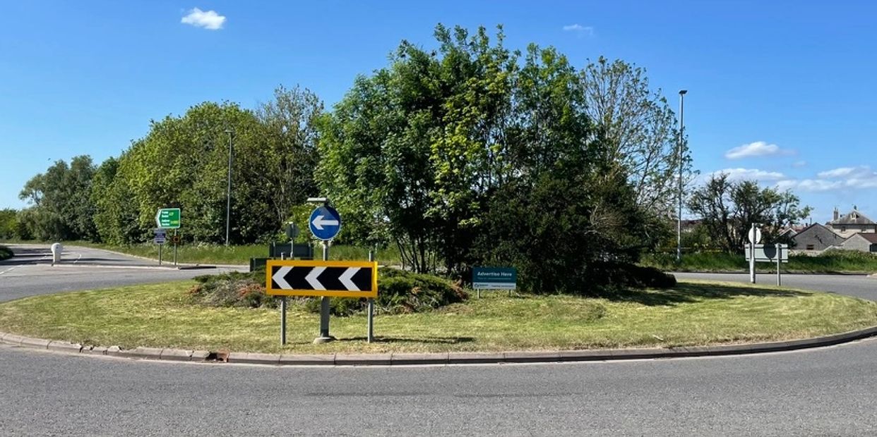 Highways and council grass cutting, roundabout grass cutting, advertised roundabout maintenance.