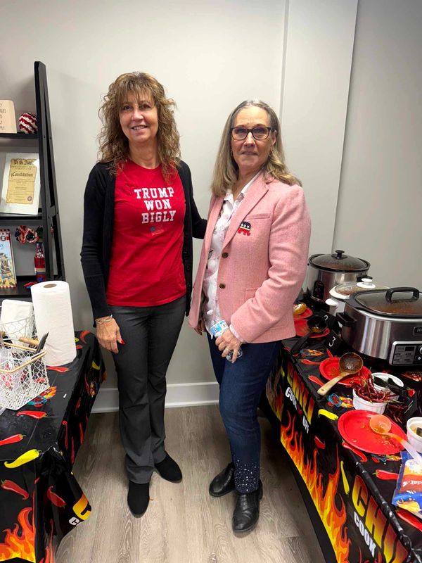 Chili Cook-Off WINNER
Committee Member Kathy Griffin