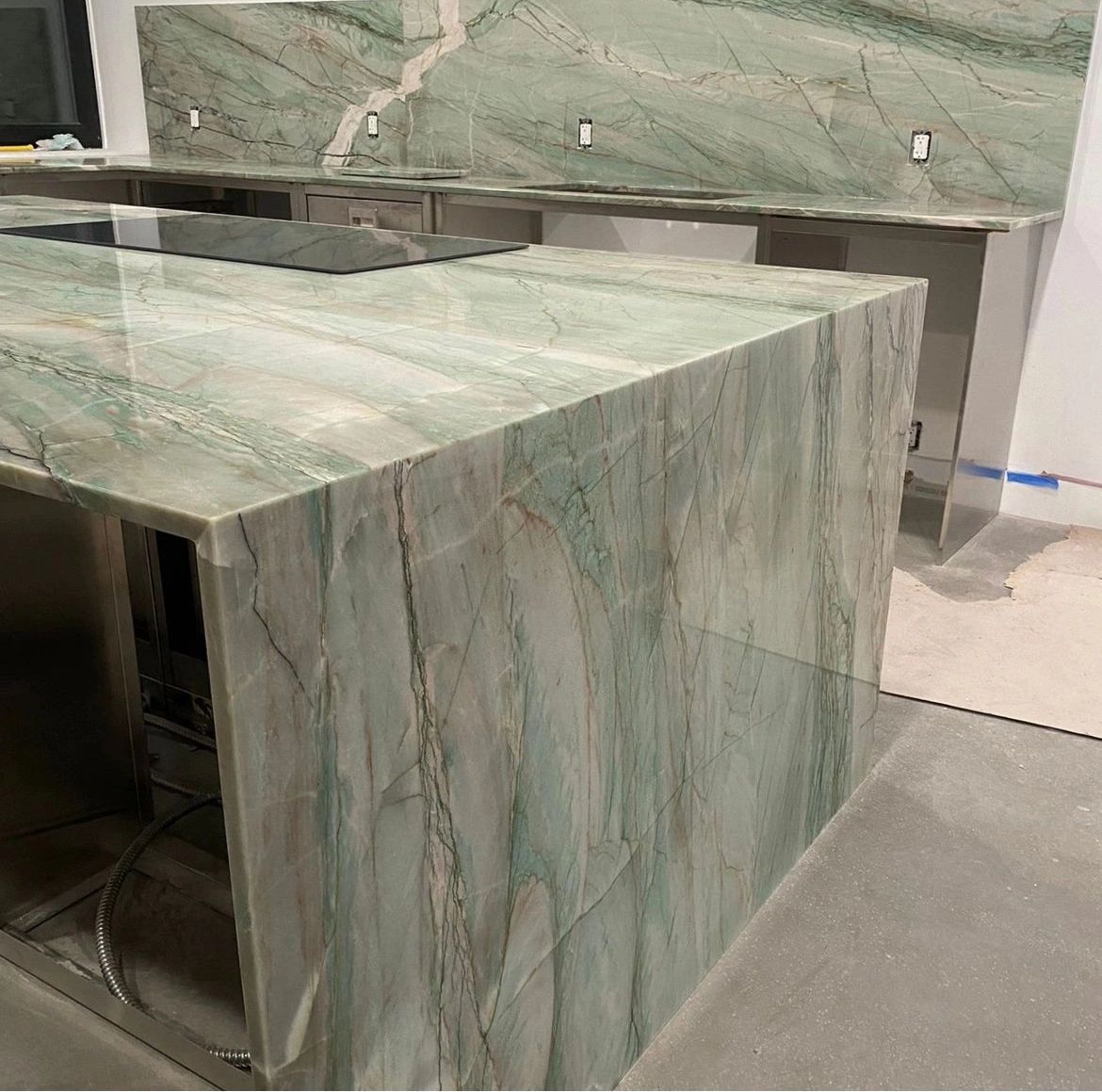 Green Granite stone, italian Carrara Marble stone, Brazilian Quartzite stone for kitchen benchtop