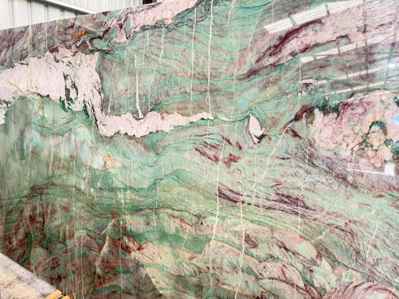 Natural Quartzite Green Kitchen Benchtop and countertops, Home renovation, stonemason, marble, grani