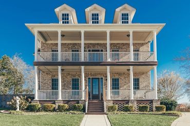 best Estate Sale company in Nashville, Tn