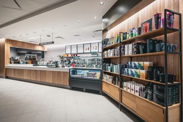 Starbucks, Restaurant Photography Winnipeg, Mike McComb, Wornstar Media www.wornstarmedia.com