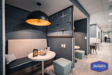 The Lounge, Hotel Photography Winnipeg, Mike McComb, Wornstar Media www.wornstarmedia.com