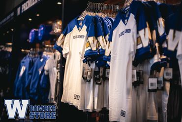 Bomber Store
Social Media Marketing Winnipeg
www.wornstarmedia.com