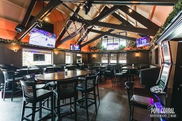 Pony Corral, Restaurant Photography Winnipeg, Mike McComb, Wornstar Media www.wornstarmedia.com