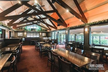 Pony Corral, Restaurant Photography Winnipeg, Mike McComb, Wornstar Media www.wornstarmedia.com