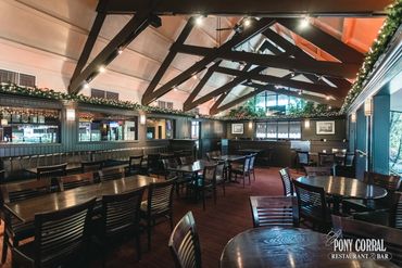 Pony Corral, Restaurant Photography Winnipeg, Mike McComb, Wornstar Media www.wornstarmedia.com