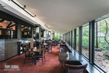 Pony Corral, Restaurant Photography Winnipeg, Mike McComb, Wornstar Media www.wornstarmedia.com