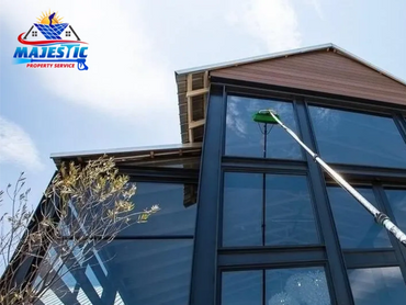 Newport Coast Window and Solar Panel Cleaning