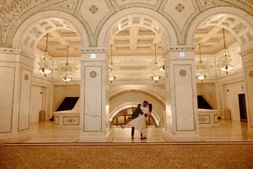 cultural center elopement couple
Chicago elopement photographer