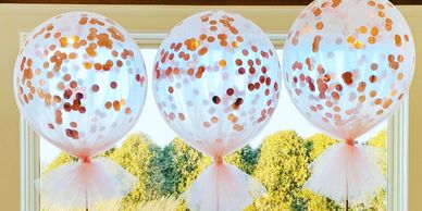 Clear balloons with confetti and tulle
Pink and Rose Gold 