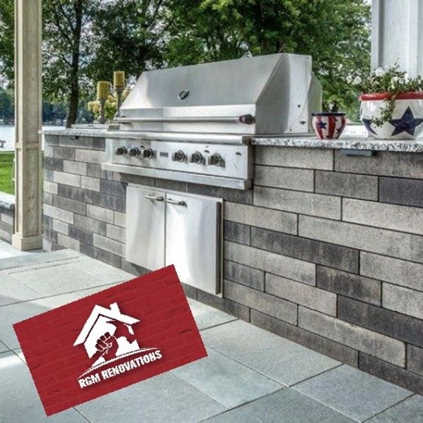 Outdoor Kitchen