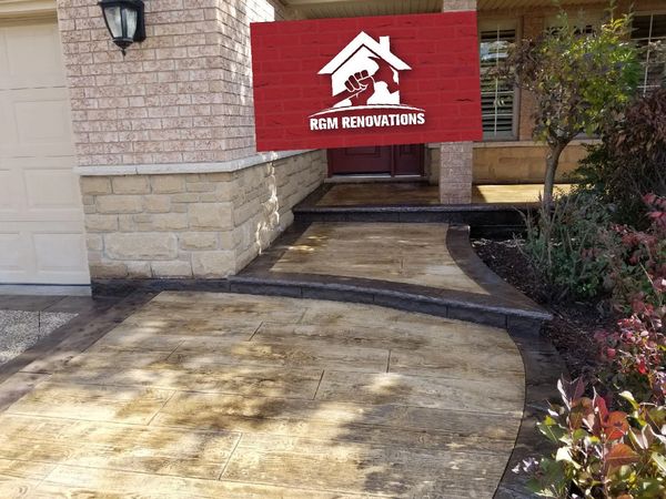 Stamped Hardwood Design with a stamped darkened border