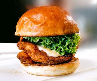 Best southern fried chicken sandwich near Brandon FL. Best grilled chicken sandwich near Brandon FL